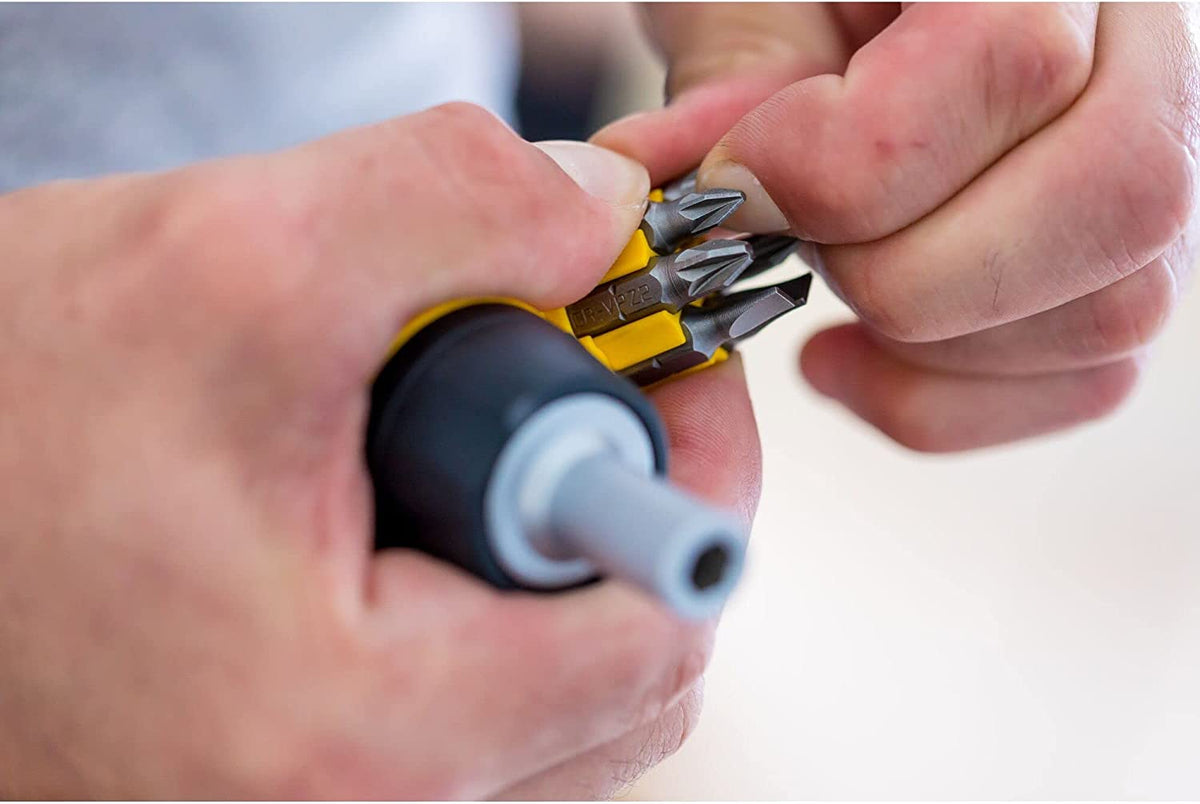 066358 Multi-Bit Stubby Screwdriver